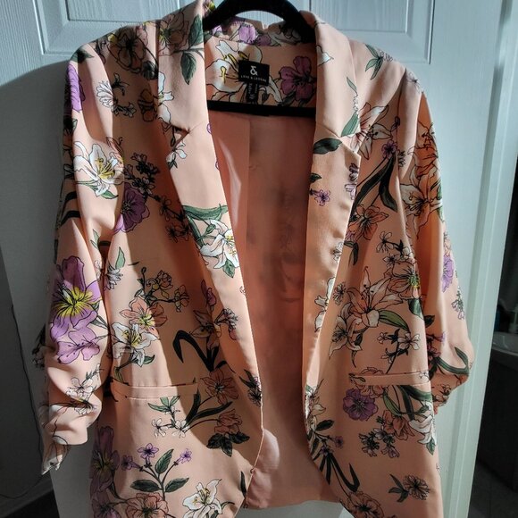 Blazer - Picture 1 of 3